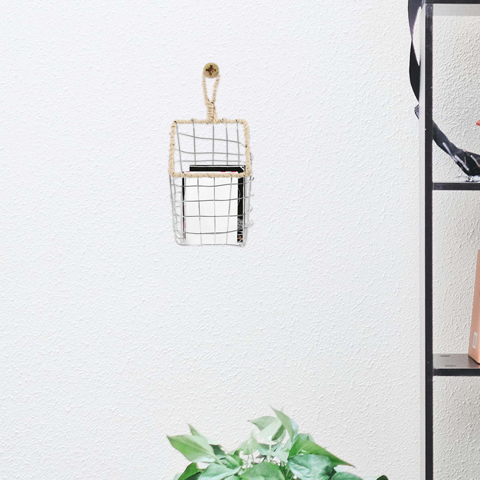 Wall Mounted Iron Book Holder  - đánh giá và giá Magazine Holder Rack